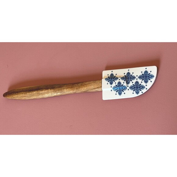 The Pioneer Woman Large 12" Silicone Spatula Keepsake Floral Pattern WoodHandle - Picture 4 of 5